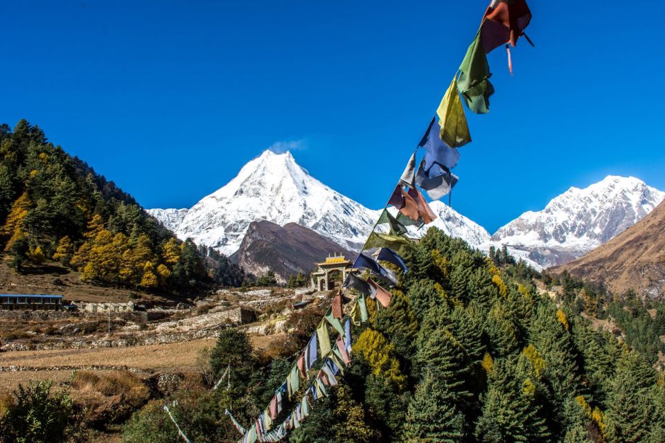 15 Days Manaslu Circuit Trek - Itinerary Summary