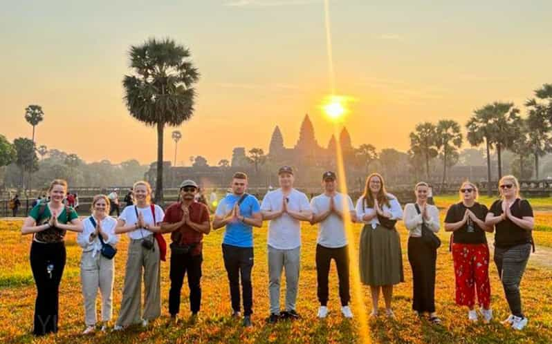 2-Day Angkor Wat Complex Sun Rise & Sun Set With Guided Tour - Day 1: Sunrise Highlights