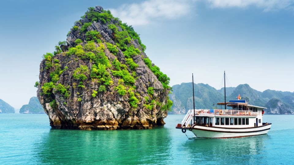 2-Day Ha Long Bay Cruise With Activities - Included Activities