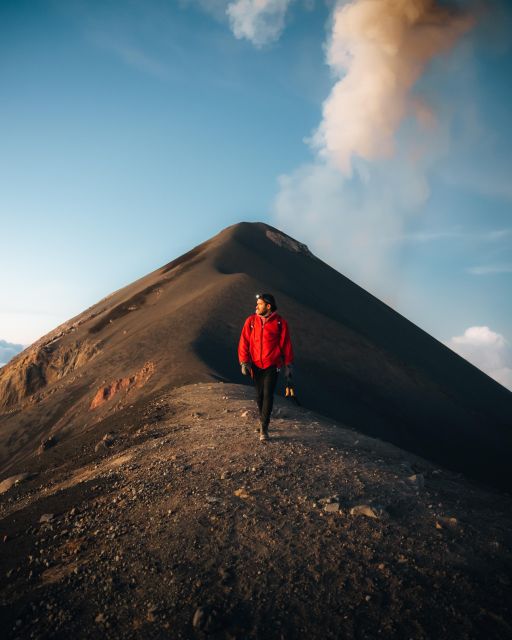 2-Day Shared Hiking Tour to Acatenango Volcano From Antigua - Day 1 Highlights