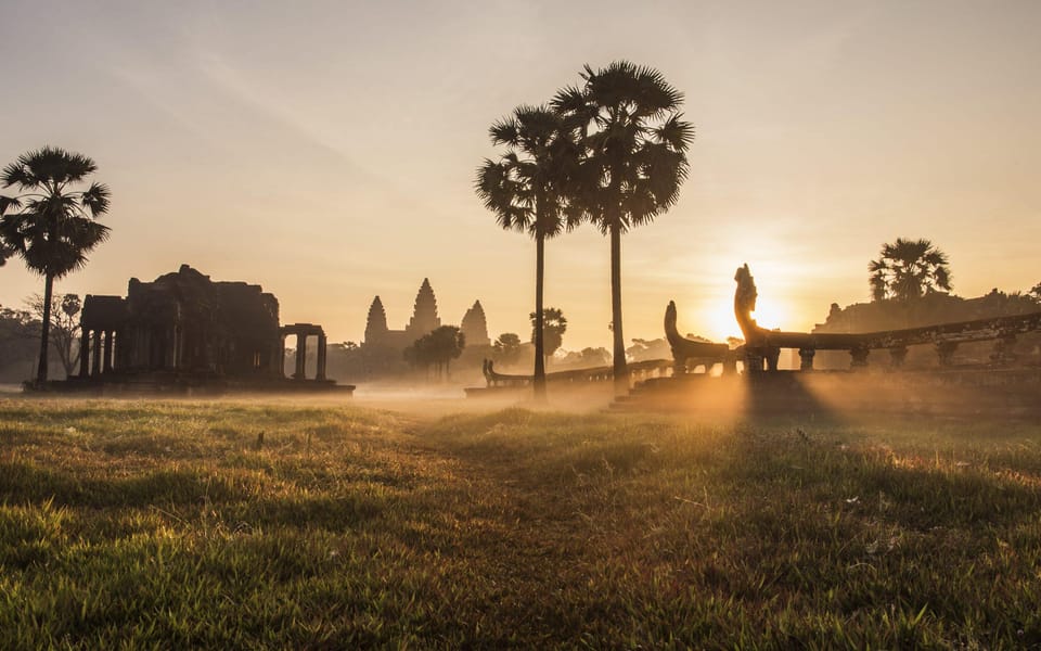 3-Day Angkor Wat Adventure W/ Waterfall and Floating Village - Day 1 Activities