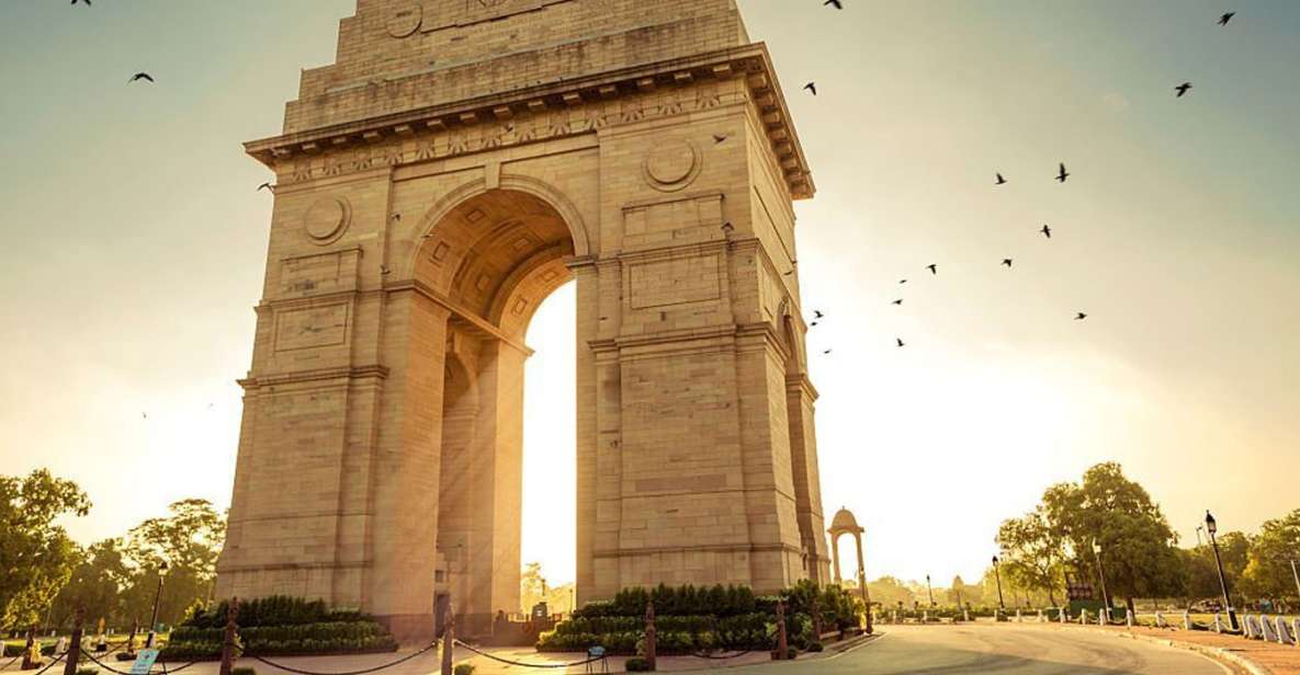 3-Day Golden Triangle Tour in New Delhi With Accommodation - Day 1 Highlights