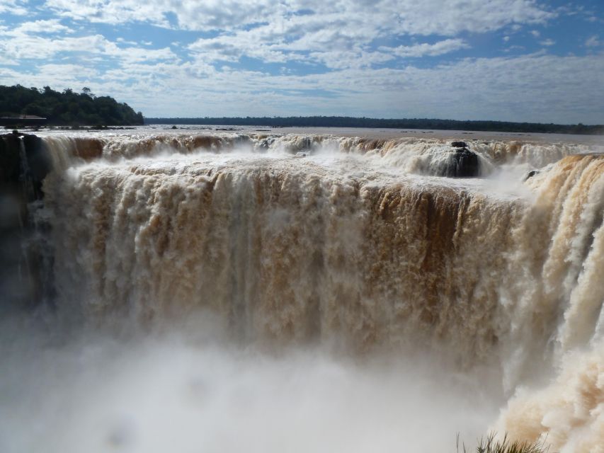 3-days Iguassu Falls Tour - Day 2: Argentinian Falls