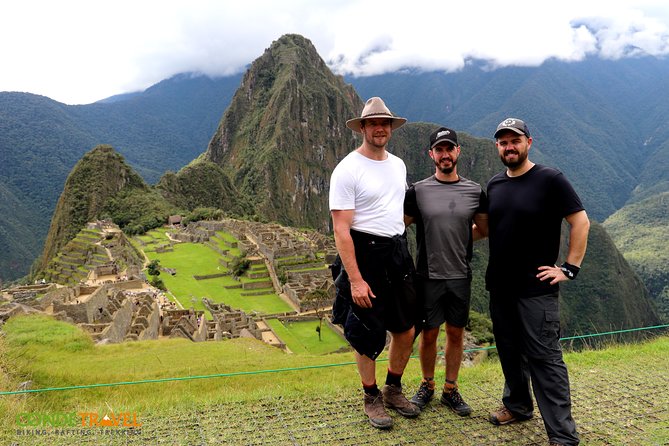 4-Days Inca Trail to Machu Picchu - Day 2: Ascent and Descent