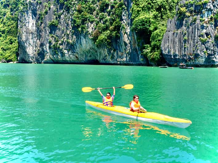 6 Hours Ha Long Bay Group Tour:Sung Sot-Ti Top-Kayaking - Activities Included