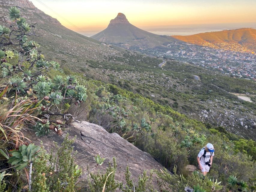 A Must Do! Platteklip Gorge Hike - Scenic Vistas and Landscapes