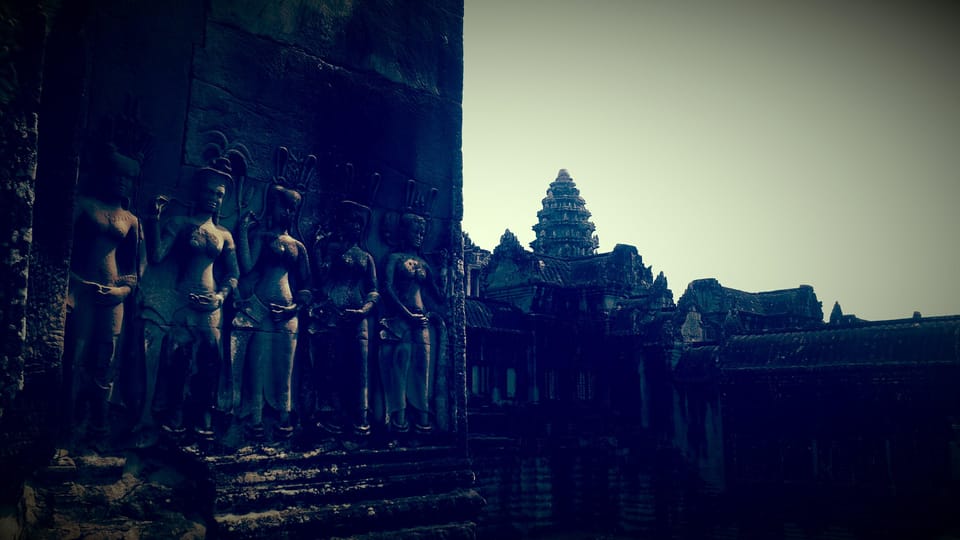 A Ten-Day Exploration of Cambodia. - Highlights of Siem Reap