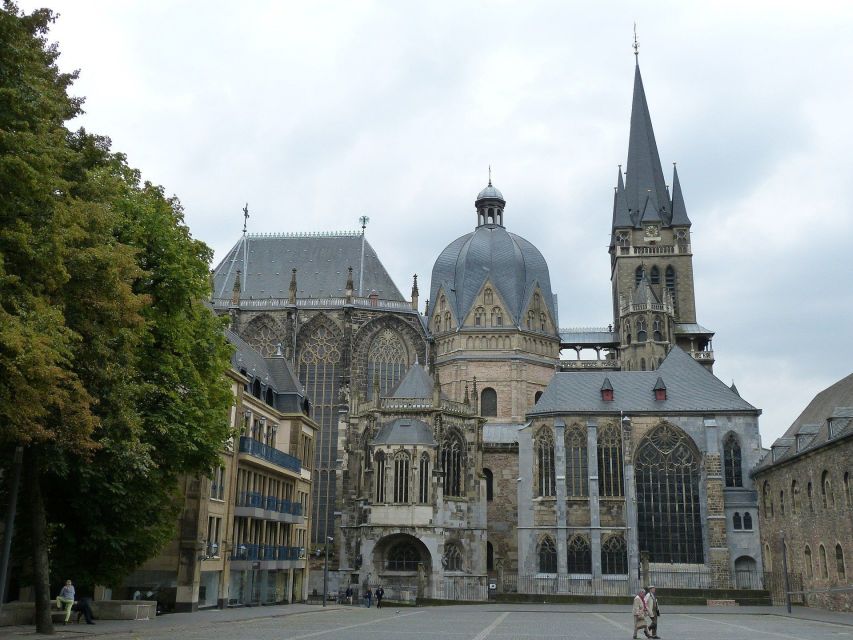 Aachen: Private Walking Tour With A Professional Guide - Tour Highlights