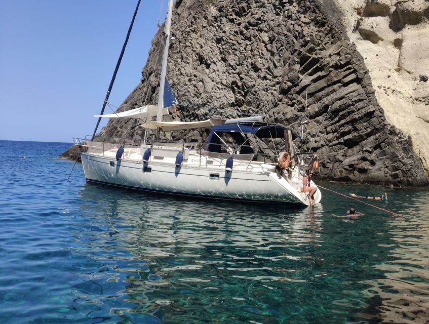 Adamantas: Kleftiko Sailing Cruise With Meal and Swim Stops - Onboard Dining Experience