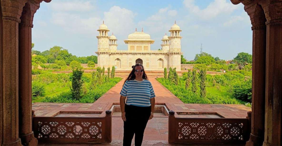 Agra: Taj Mahal, Agra Fort and Fatehpur Sikri Guided Tour - Taj Mahal Experience