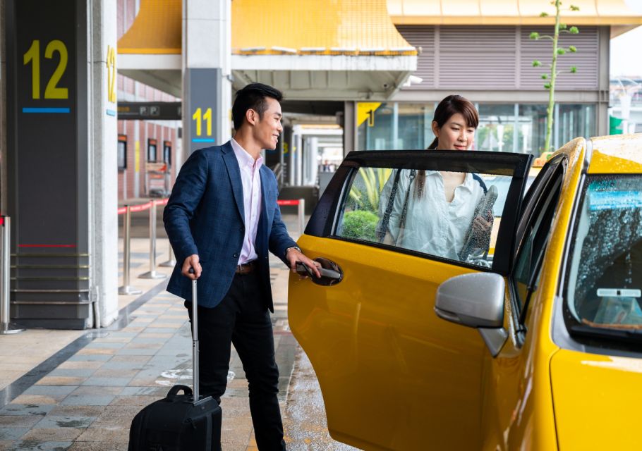 Airport Transfer From TAN SON NHAT Airport to HO CHI MINH - Booking Process