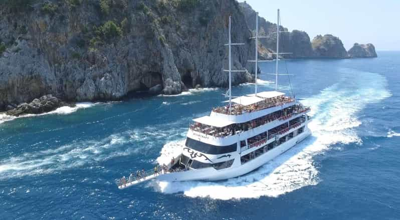 Alanya: Starcraft Yacht Tour With Lunch, Swimming, & DJ - Onboard Dining Experience