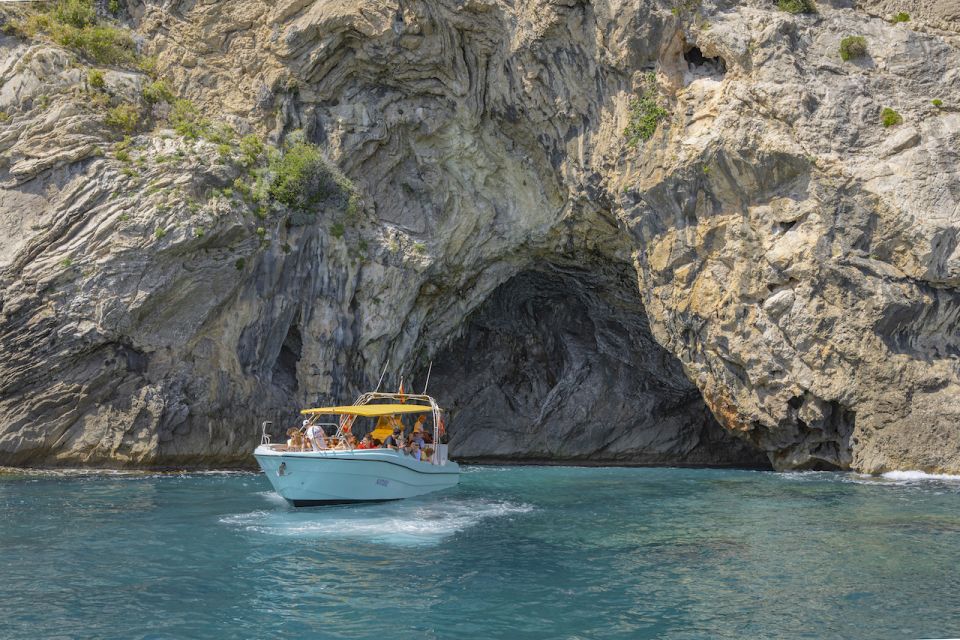 Alcudia: Boat Trip Parc Natural & Snorkel - Bus/Coach Transfer