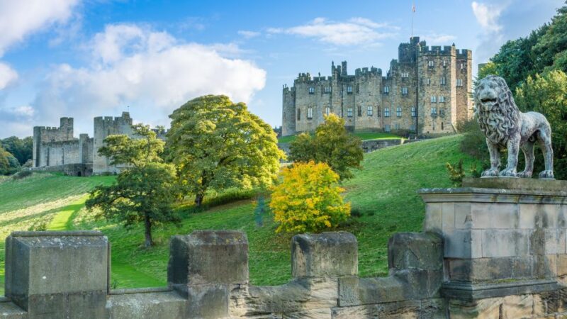 Alnwick Castle, Northumberland & Scottish Borders 1-Day Tour - Included Services