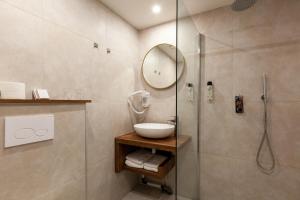 Amsterdam Hotel Uithoorn - Amenities and Services