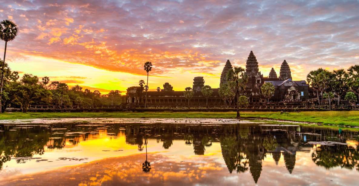 Angkor Sunrise Guided Bike Tour With Breakfast and Lunch - Included Services