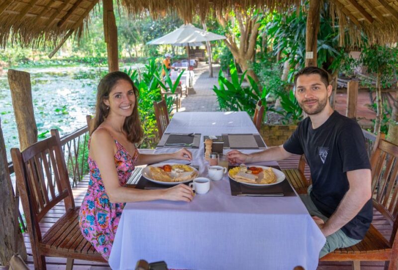 Angkor Wat: Half-Day Sunrise Vespa Tour With Lunch - Sunrise Experience