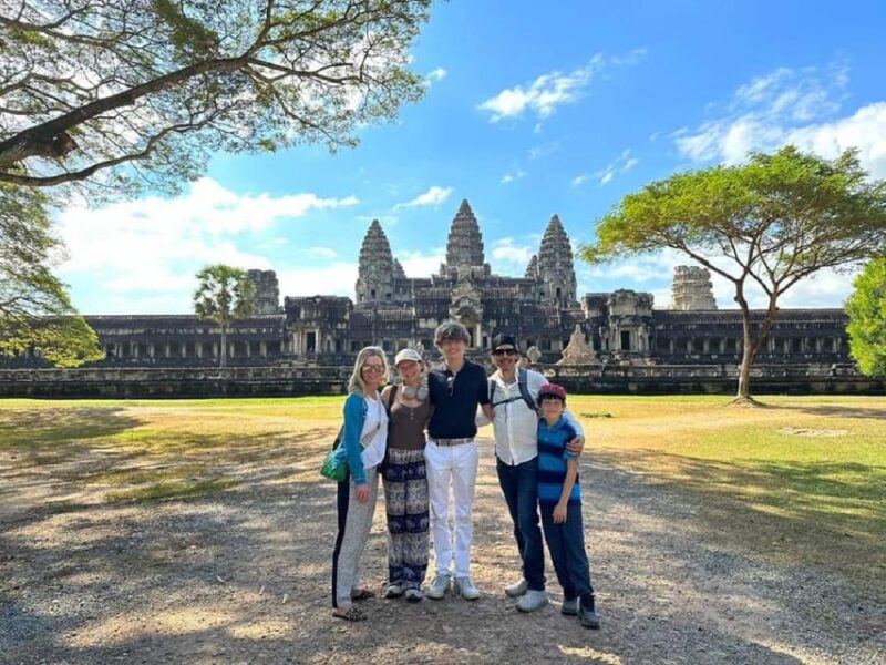 Angkor Wat Sunrise Temple Tour by Shared MiniVan - Tour Logistics