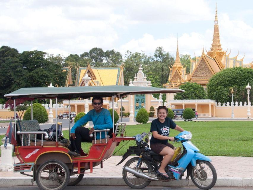 Angkor Wat Tour by Tuk-Tuk With English Speaking Driver - Transportation Experience