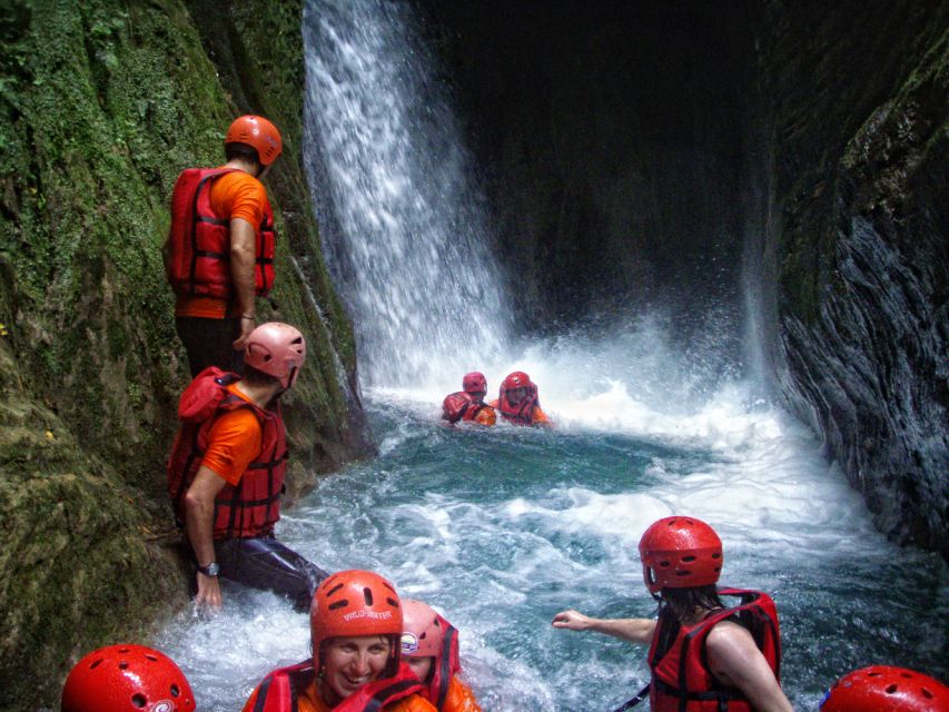 Arachthos Rafting Trail 2 Politsas Bridge – Plakas Bridge - Inclusions and Amenities