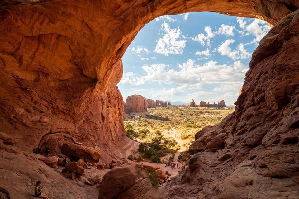 Arches National Park: Sunset Discovery Tour - Tour Highlights