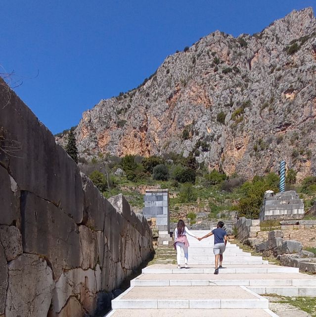 Athens: Delphi, Corycian Cave, and 300 Battlefield Day Trip - Experience and Learning