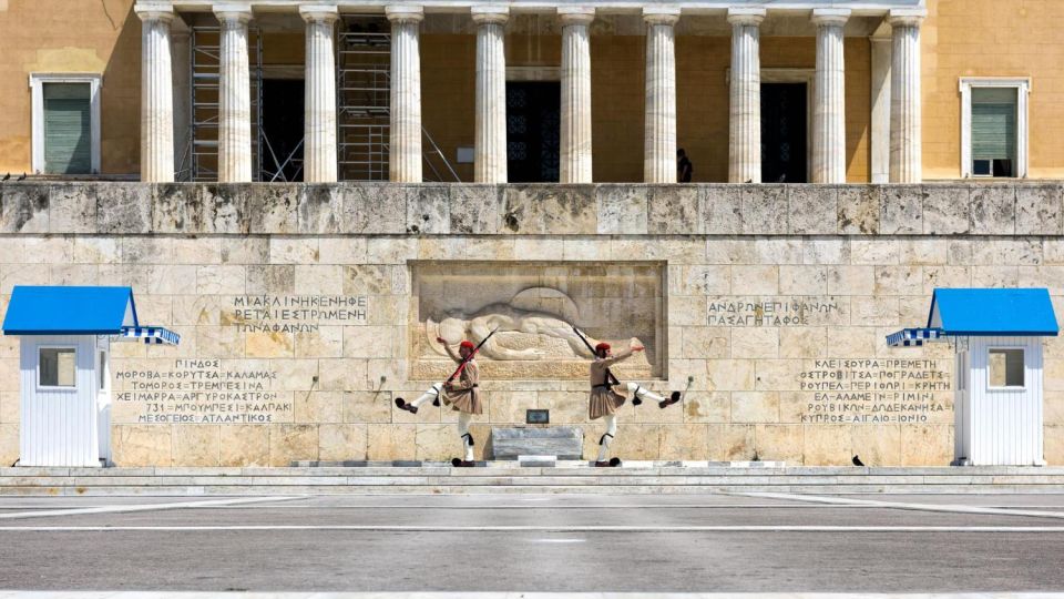 Athens: Insta-Perfect Walk With a Local - Tour Description