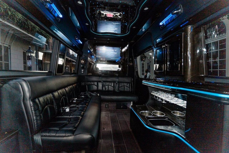 Atlanta: Party Bus Experience - Features of the Vehicle