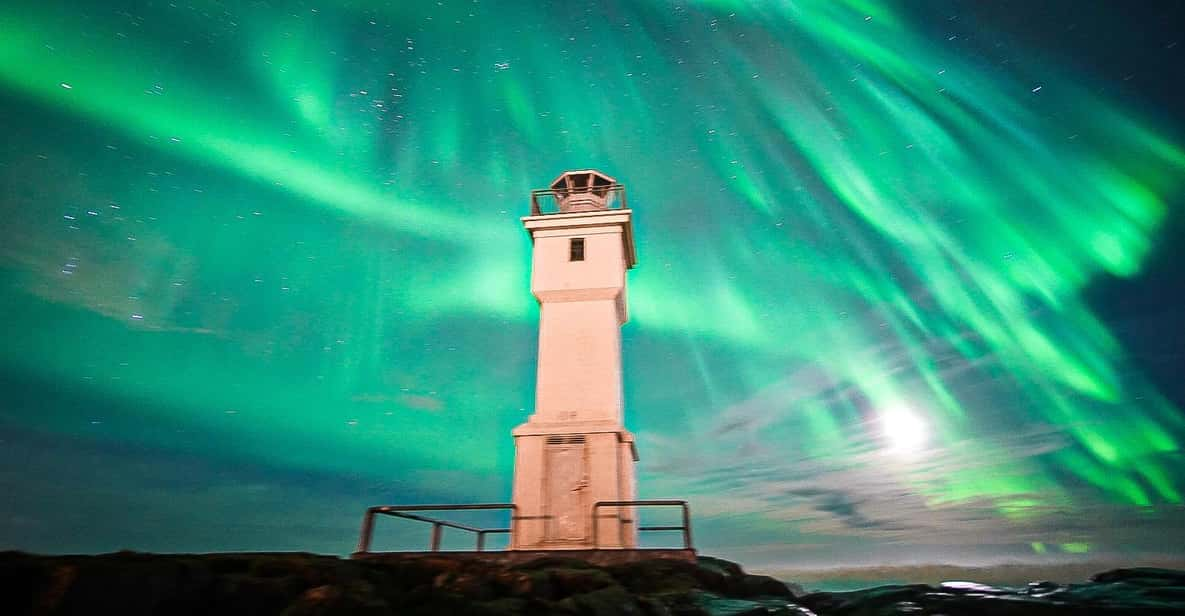 AURORA BOREAL Tour With Professional Photo From Reykjavik - Tour Highlights