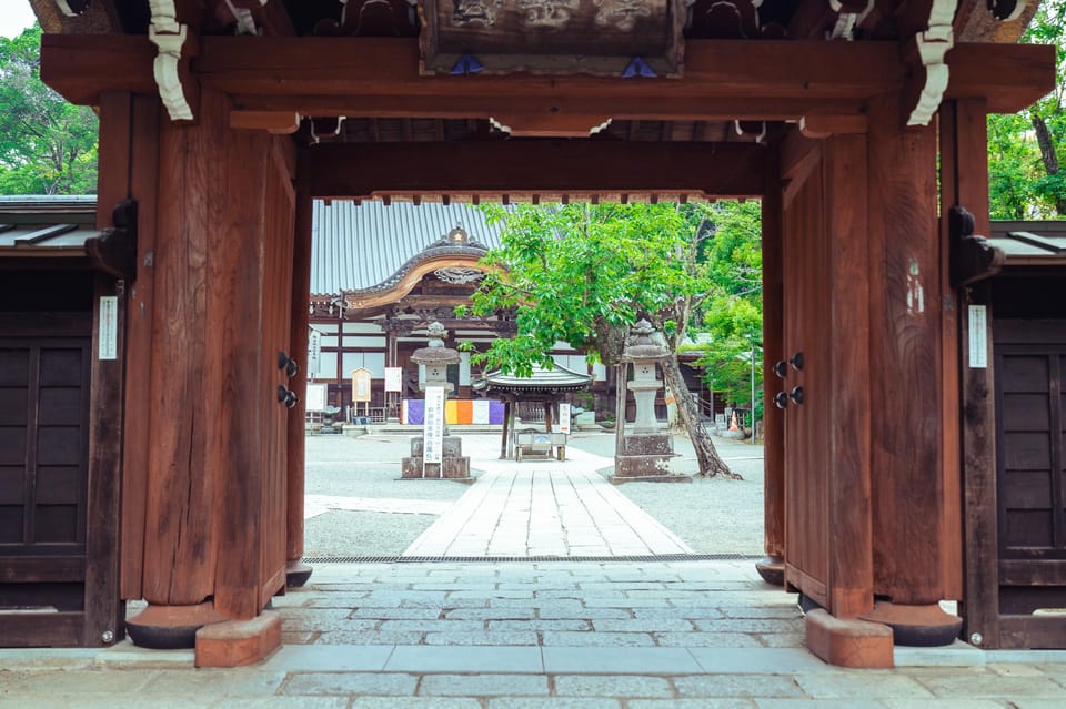 Authentic Japan at Jindaiji: Nature & History Walk - Experience Jindaiji Soba