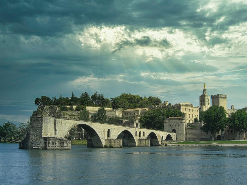 Avignon: Tour With Private Guide - Highlights of Avignon