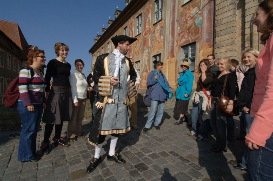 Bamberg: 1-Hour Theatrical Humor Tour With Costumed Guide - Highlights of the Experience