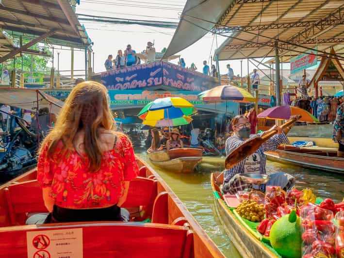 Bangkok: Floating and Railway Market - Maeklong Railway Market