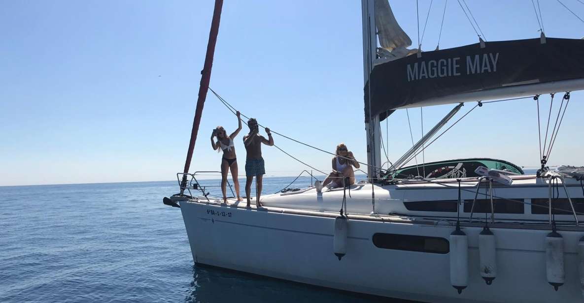 Barcelona: 2-Hour Sailboat Tour With Paddle Boarding - Inclusions