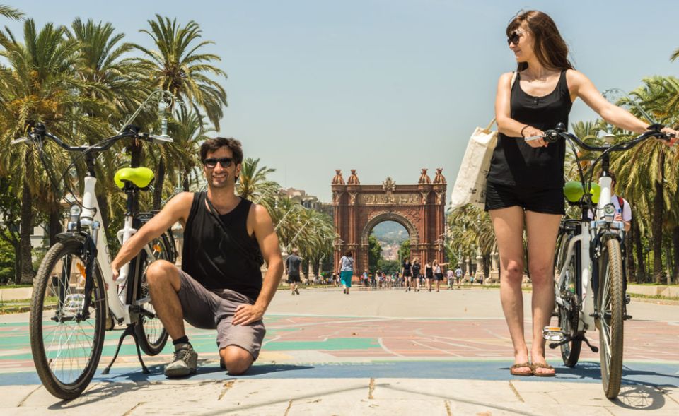 Barcelona: 4-Hour E-Bike Photography Tour - Inclusions