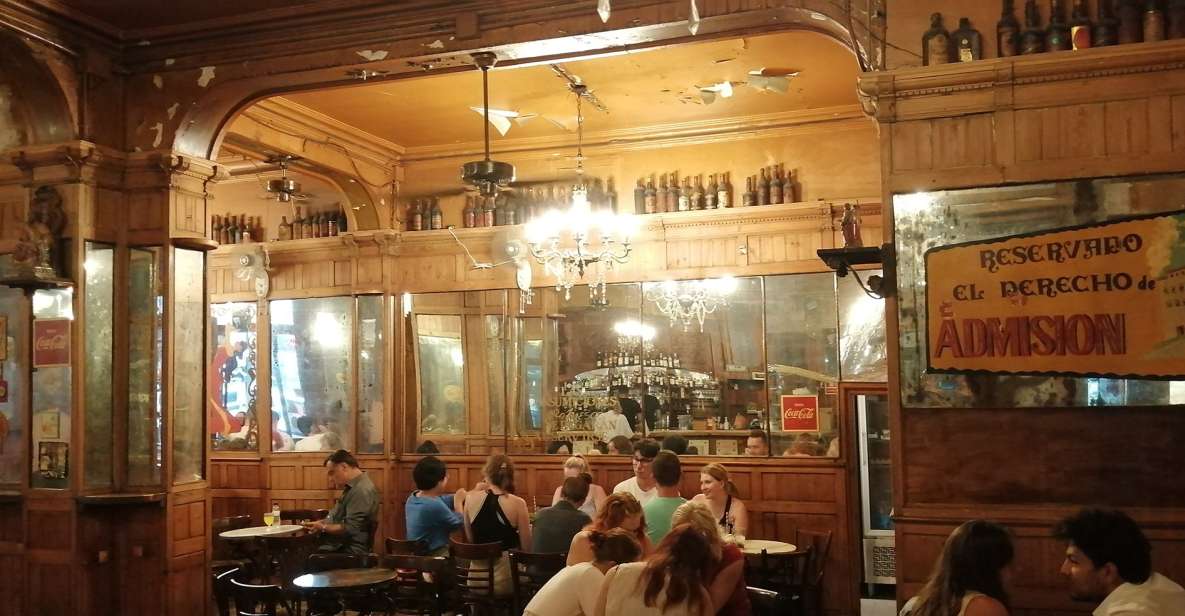 Barcelona Bohemian Evening - Tour Features