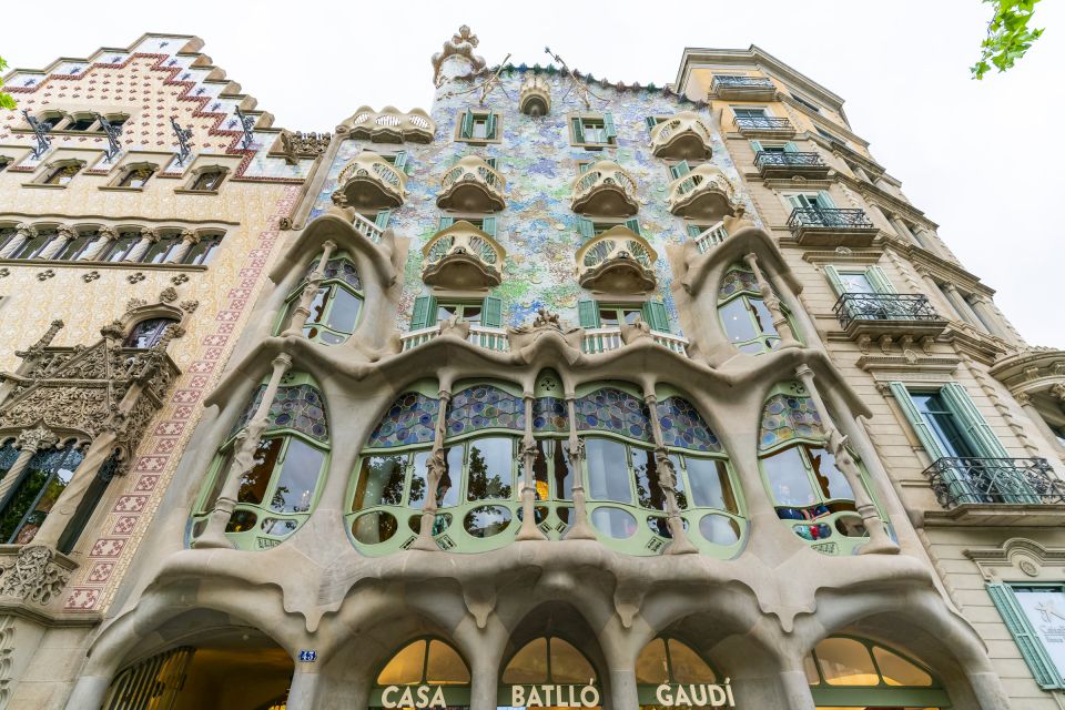 Barcelona: Casa Batlló Be The First Entry Ticket - Immersive Features