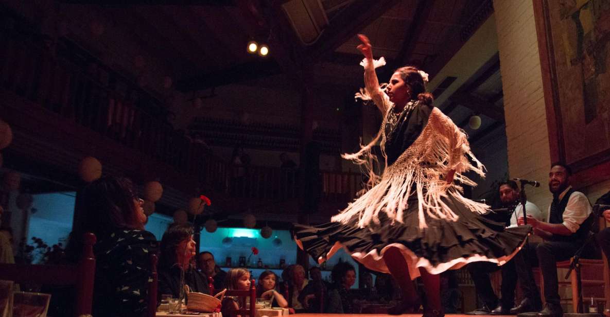 Barcelona: Flamenco Show With Dinner at Tablao De Carmen - Flamenco Performances