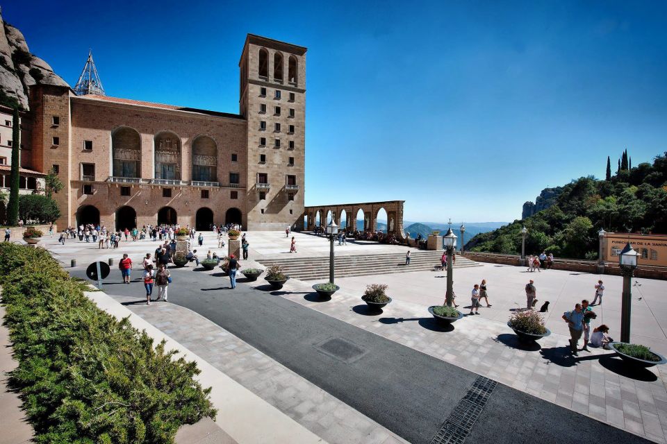 Barcelona: Montserrat Railway, Museum Tickets, & Audio Guide - Audio Guide and Self-Exploration