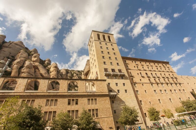 Barcelona: Montserrat With Winery Visit and Farmhouse Lunch - Included Features