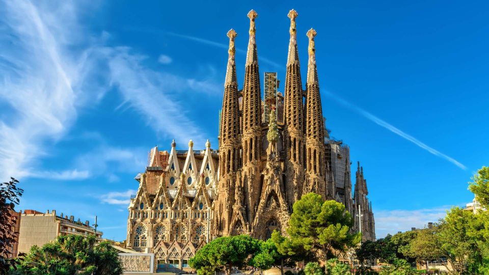 Barcelona: Sagrada Familia and City Tour With Hotel Pickup - Highlights of the Tour