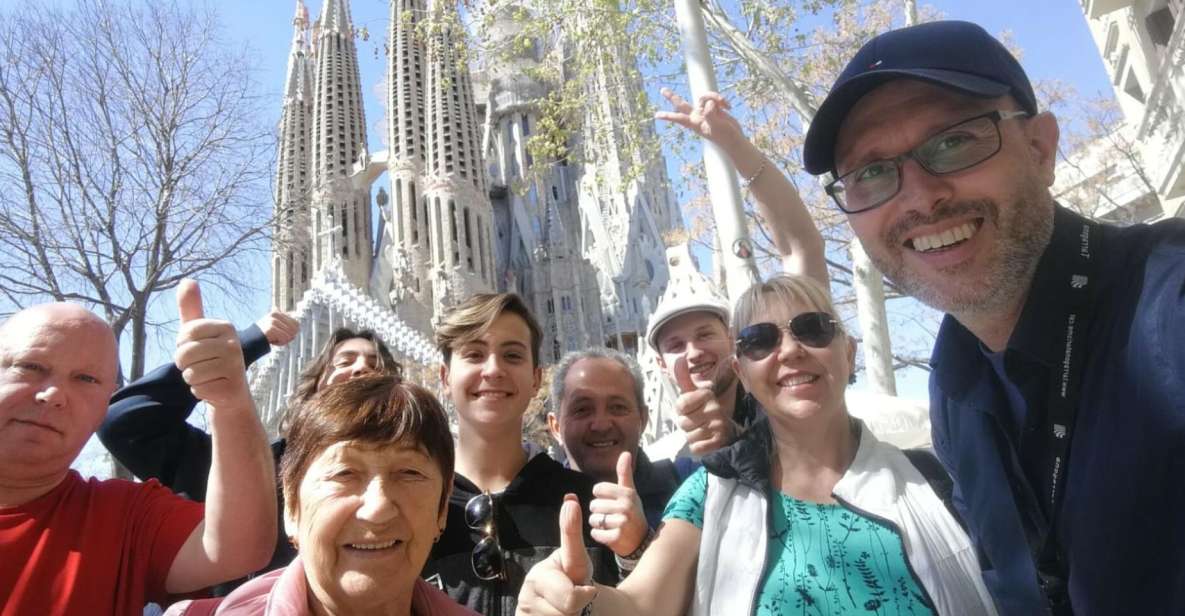 Barcelona & Sagrada Familia Half-Day Tour With Hotel Pickup - Tour Experience