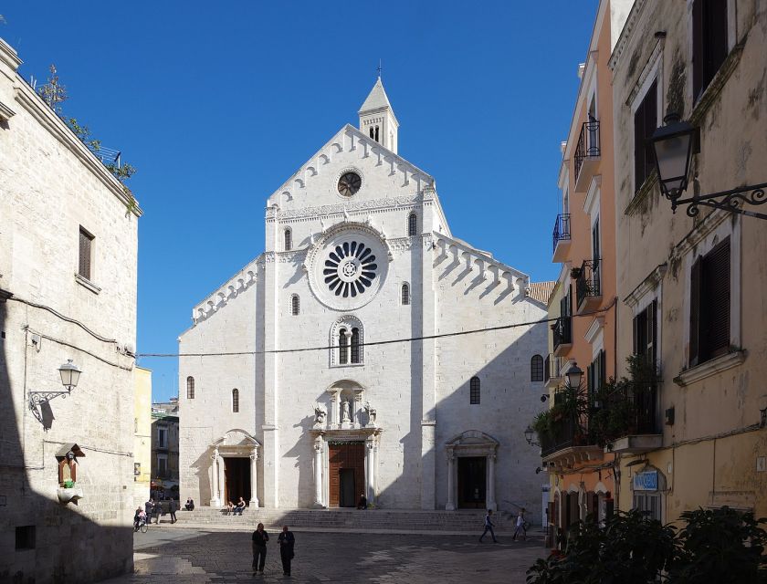 Bari Self-Guided Audio Tour - Key Sights to Explore