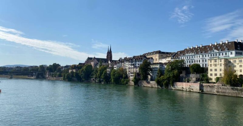 Basels Portrait: Self-Guided Audio City Tour - Audio Guide Features