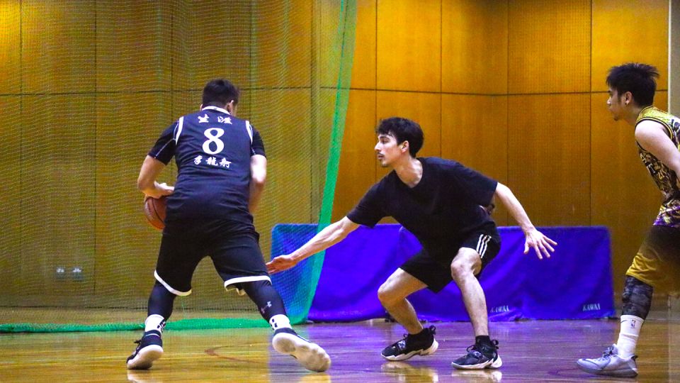 Basketball in Osaka With Local Players! - Locations of Play