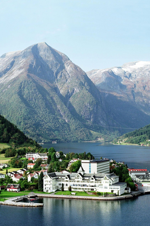 Bergen: Fjord Cruise to Sognefjord and Bøyabreen Glacier - Experience Highlights