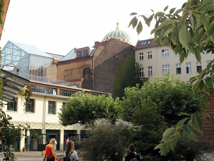 Berlin: Backyards of Berlin 2-Hour Tour - Tour Inclusions