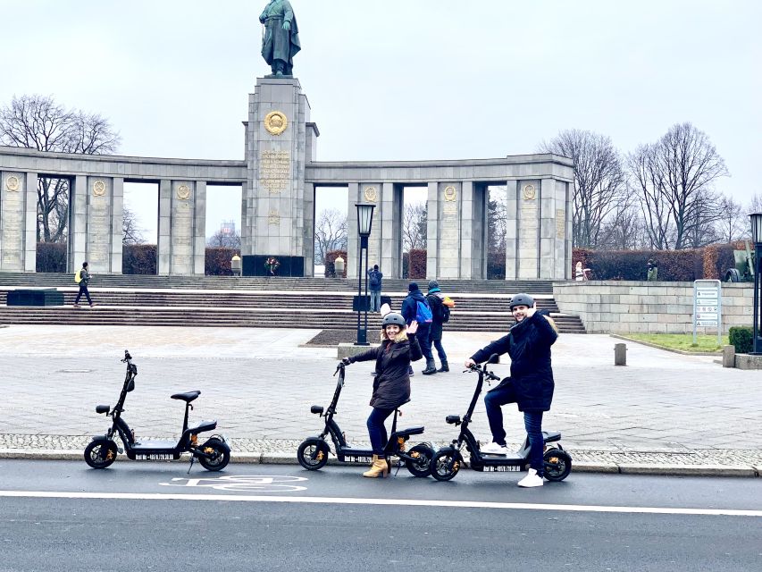 Berlin: E-Scooter Tour - Experience Highlights