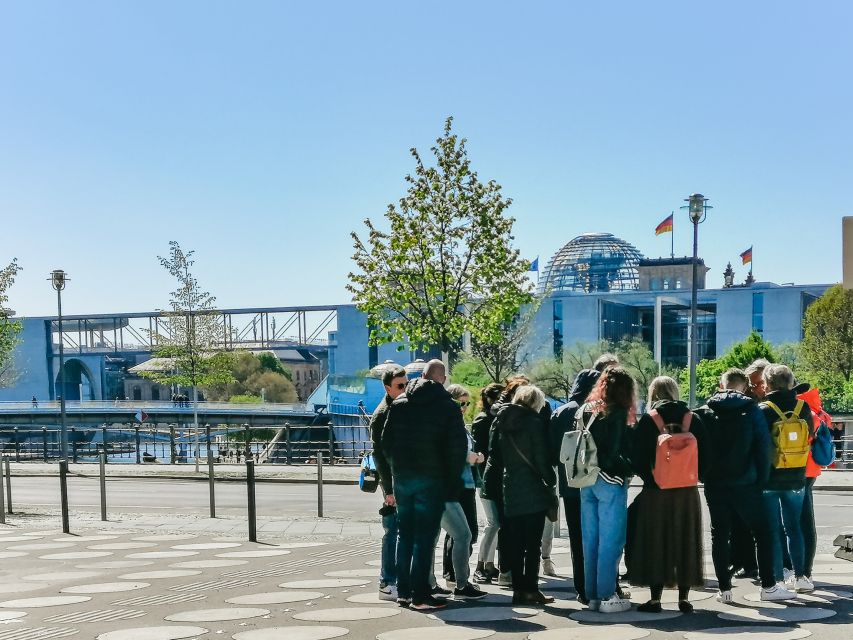 Berlin: Government Quarter Tour and Reichstag Dome Visit - Essential Visitor Information