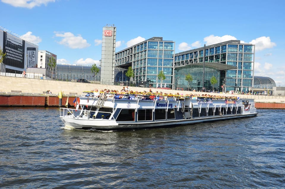 Berlin: Hop-On Hop-Off City Bus Tour With Boat Ride - Sights Included